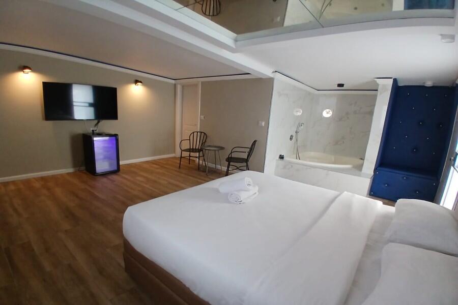 יחידות אירוח עם ג'קוזי - כפר הים יחידות אירוח לפי שעה עם ג'קוזי על החוף 155423