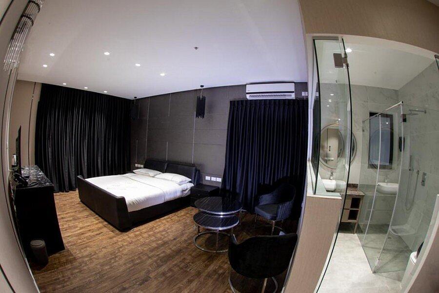 חדרי רויאל - Royal Hotel ראשל