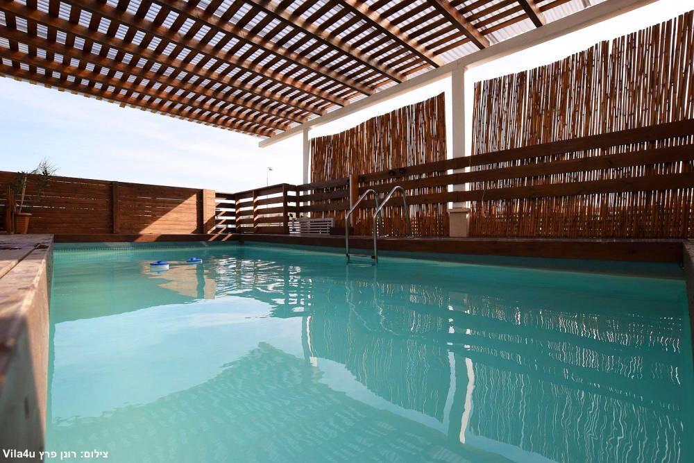 המתחם החיצוני - רוזה דרים - 4 סוויטות בקיסריה להשכרה לפי שעה 112845