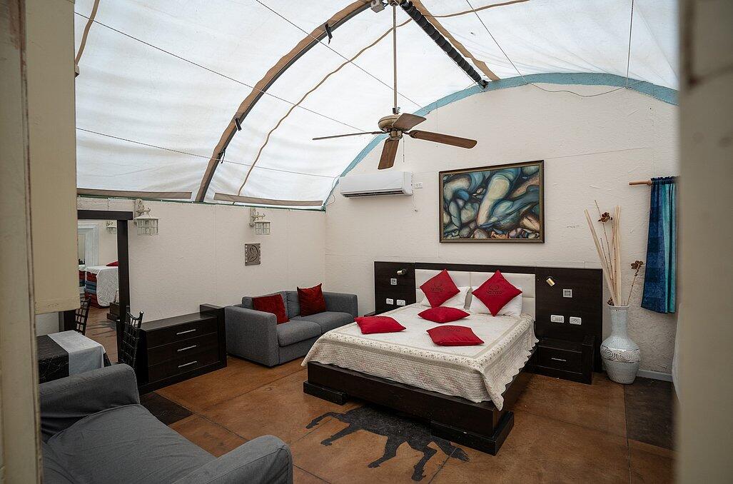 מתחם הספא - פתוח בשבת בלבד - נווה בר-מלון בוטיק בכפר  דיסקרטי לזוגות 89171