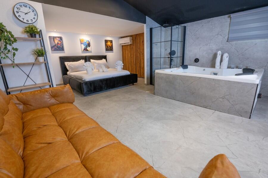 סוויטת בלאק רום 203 - לאגו סוויט - סוויטות מפנקות לפי שעה בירושלים - דירות VIP 107833