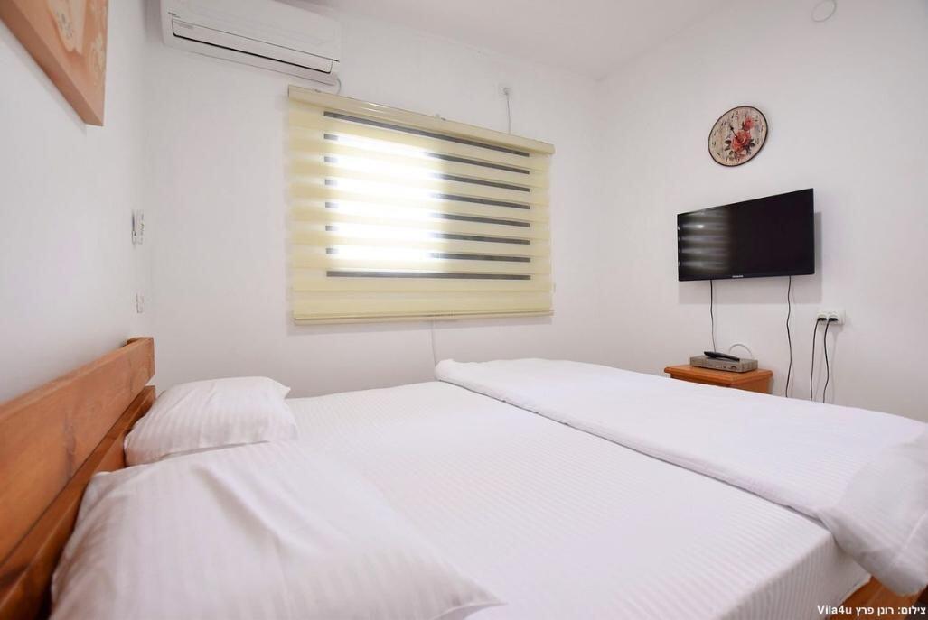 גלרית פנים - אחוזת הסתיו למרגלות הגלבוע - 8 סוויטות בפרזון - דירות VIP 117571