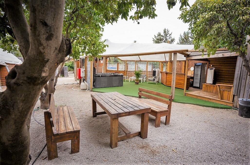 מתחם הספא - פתוח בשבת בלבד - נווה בר-מלון בוטיק בכפר  דיסקרטי לזוגות 89163