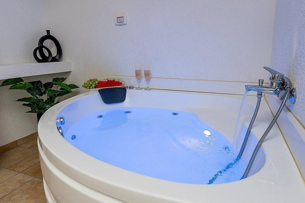 הסוויטות - סוויטות בוסתן האהבה בגליל - סוויטות רומנטיות לפי שעה 148249