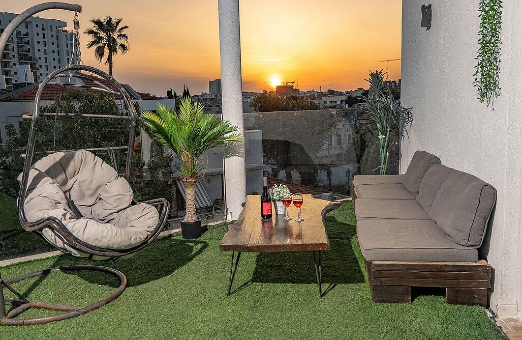 הפנטהאוז - אהבה בתל אביב | פרטיות מוחלטת ואירוח לפי שעה 147691