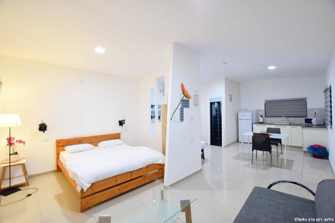 גלרית פנים - אחוזת הסתיו למרגלות הגלבוע - 8 סוויטות בפרזון - דירות VIP 117564