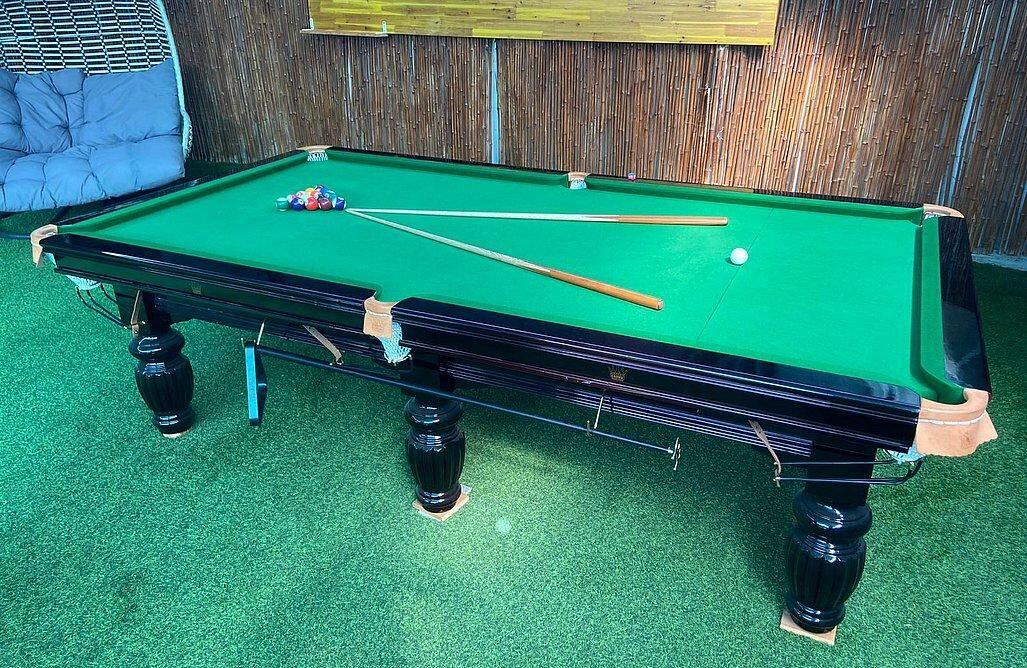 חצר ובריכה - ויליג' קומפלקס - 5 יחידות לאירוח שעתי בניר בנים 121818