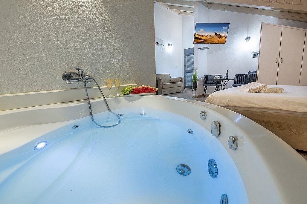 הסוויטות - סוויטות בוסתן האהבה בגליל - סוויטות רומנטיות לפי שעה 148244