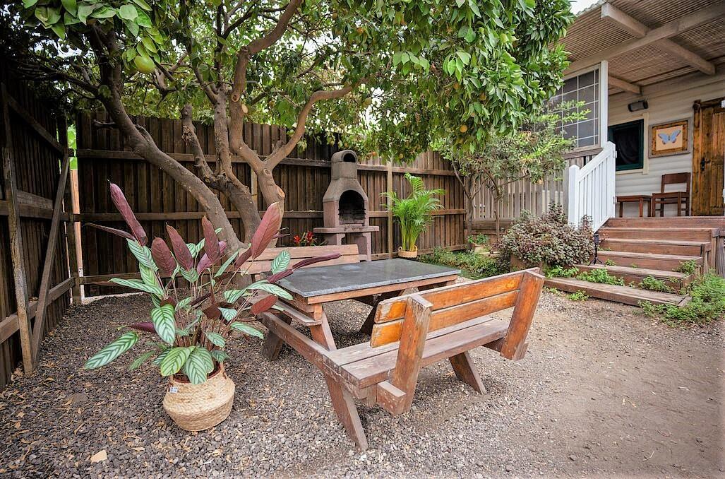 צימרים עם בריכה וג'קוזי פרטי - נווה בר-מלון בוטיק בכפר  דיסקרטי לזוגות 89139