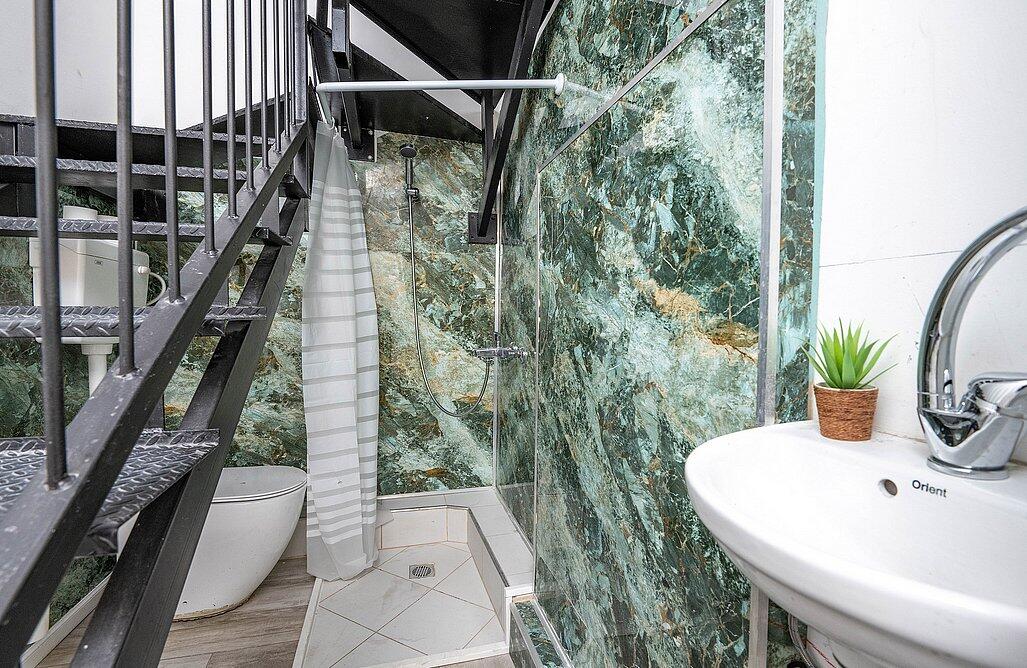 הפנטהאוז - אהבה בתל אביב | פרטיות מוחלטת ואירוח לפי שעה 147696