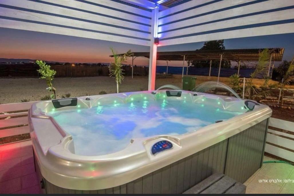 גלרית חוץ - אחוזת הסתיו למרגלות הגלבוע - 8 סוויטות בפרזון - דירות VIP 117552