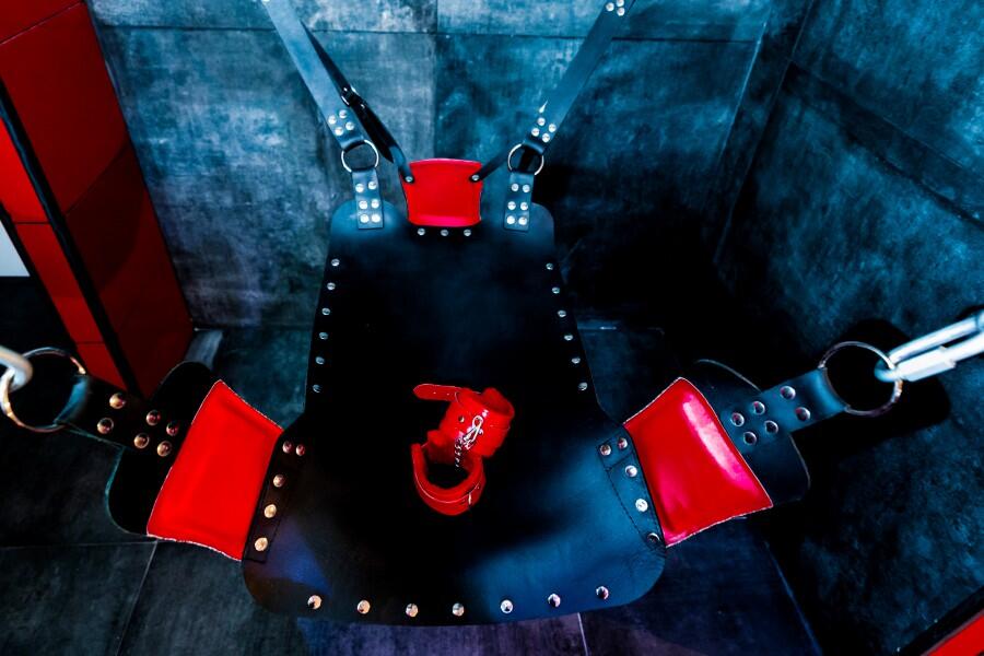 49 גוונים של אדום - City Spa דירות לפי שעה - dirotvip 106336