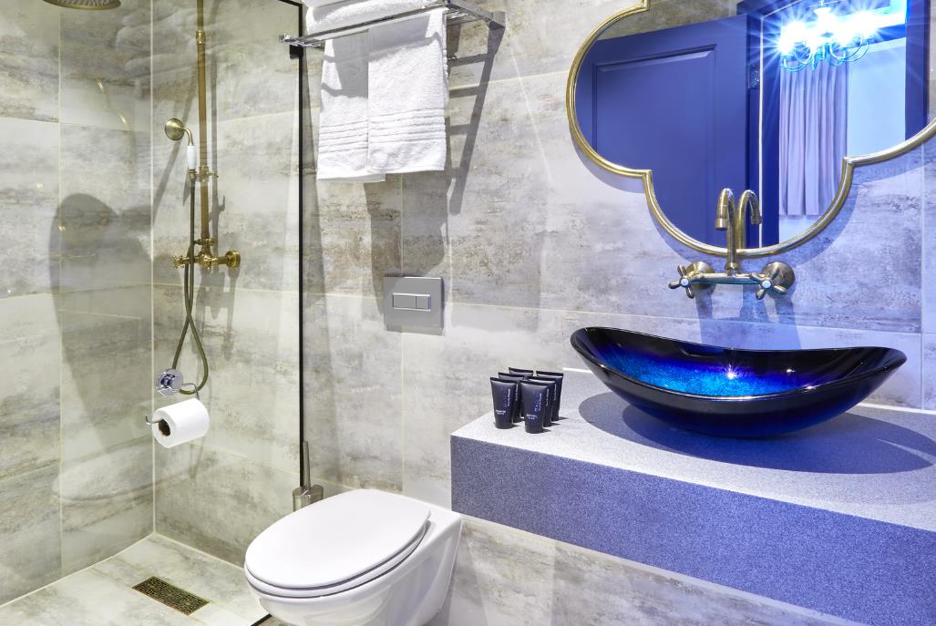 חדר 104 - בלו טופז  - סוויטות יוקרתיות להשכרה לפי שעה במרכז הארץ 101393