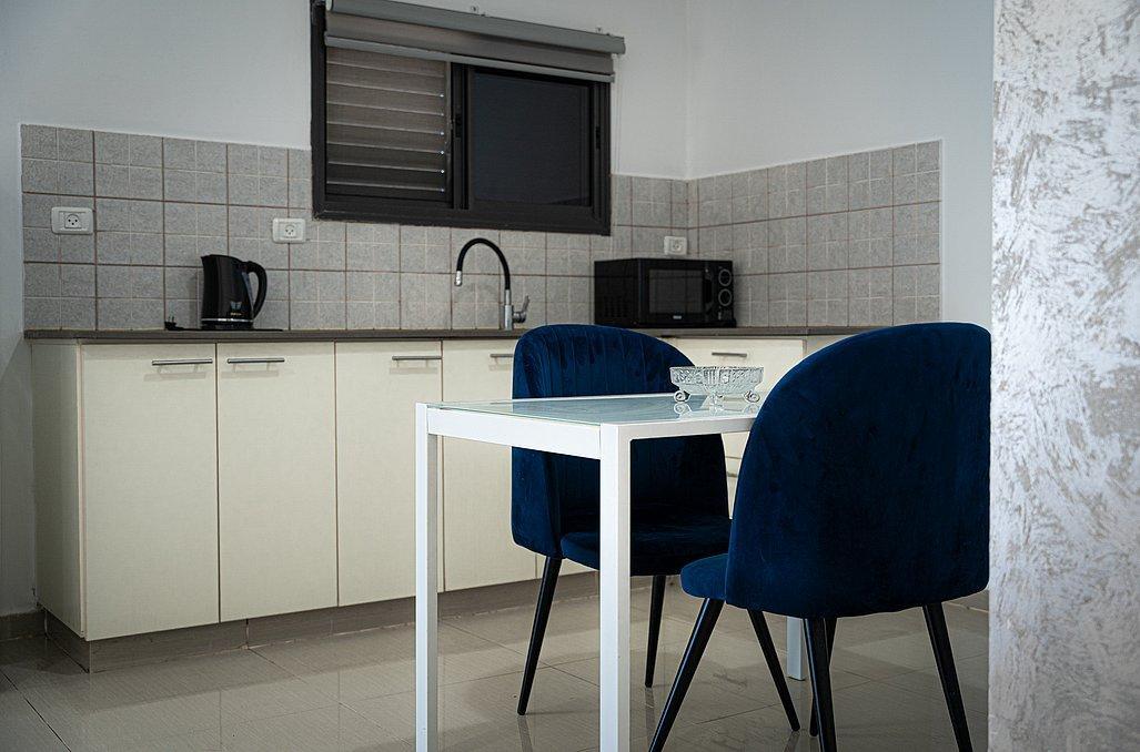 גלרית פנים - אחוזת הסתיו למרגלות הגלבוע - 8 סוויטות בפרזון - דירות VIP 117561