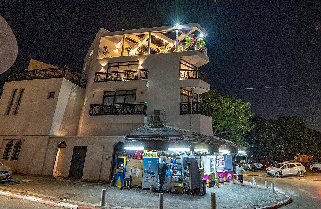 הפנטהאוז - אהבה בתל אביב | פרטיות מוחלטת ואירוח לפי שעה 147710