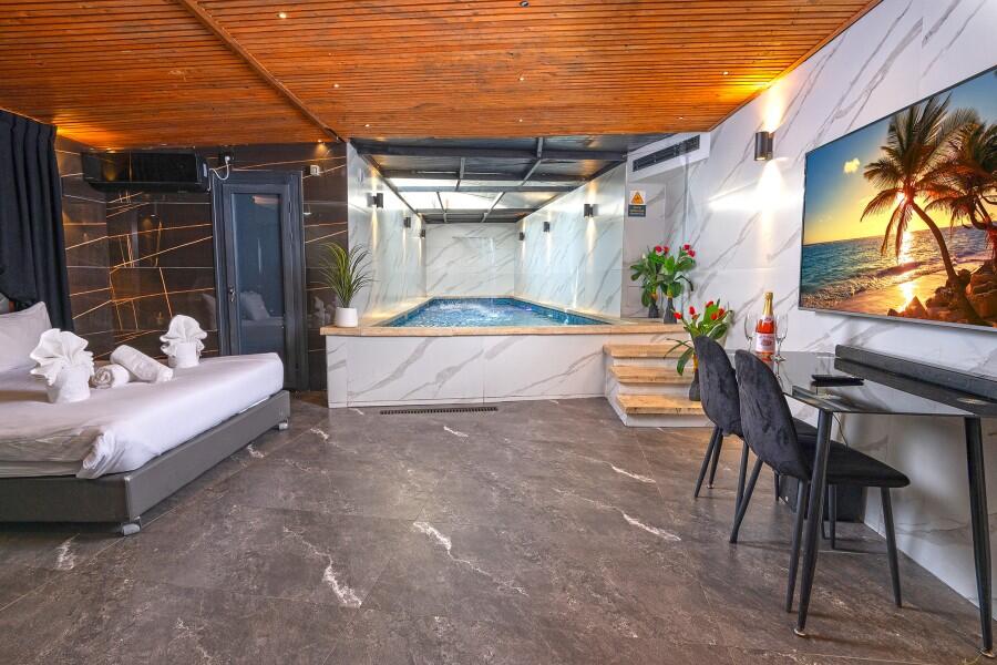 סוויטת בריכה פרטית לזוגות - לאגו סוויט - סוויטות מפנקות לפי שעה בירושלים - דירות VIP 107822
