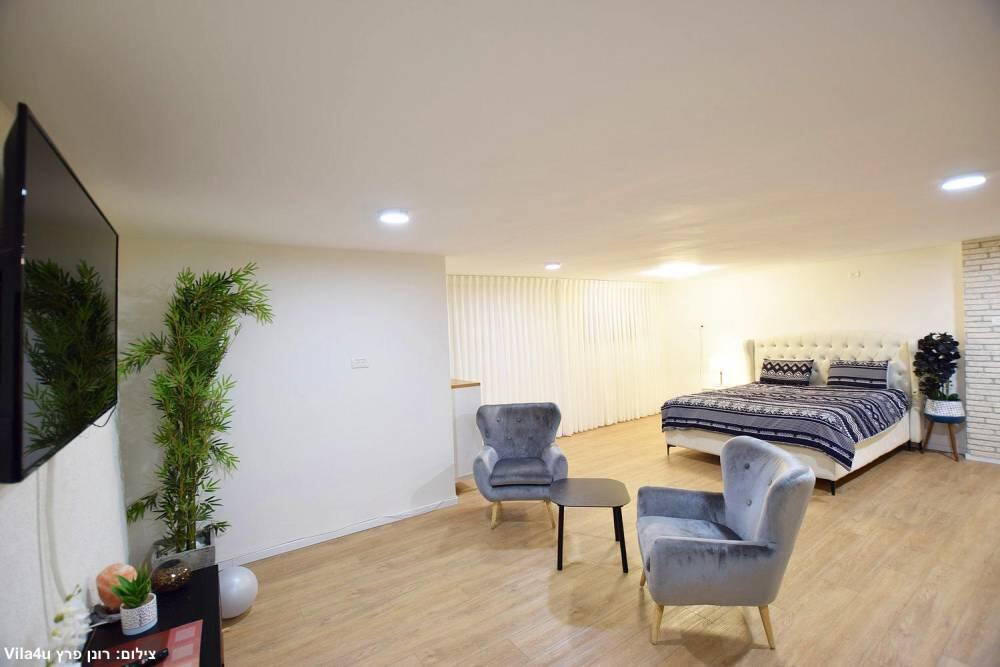 המתחם הפנימי - רוזה דרים - 4 סוויטות בקיסריה להשכרה לפי שעה 112875