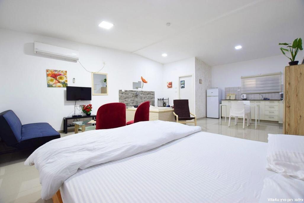 גלרית פנים - אחוזת הסתיו למרגלות הגלבוע - 8 סוויטות בפרזון - דירות VIP 117577