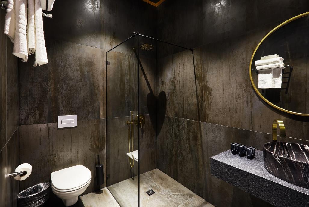 חדר 106 - קינקי רומס - סוויטות לאירוח לפי שעה או ללילה במרכז הארץ 101384