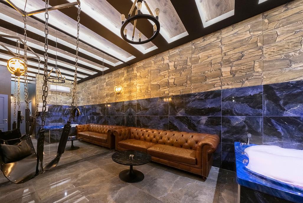 חדר 110 - קינקי רומס - סוויטות לאירוח לפי שעה או ללילה במרכז הארץ 101385