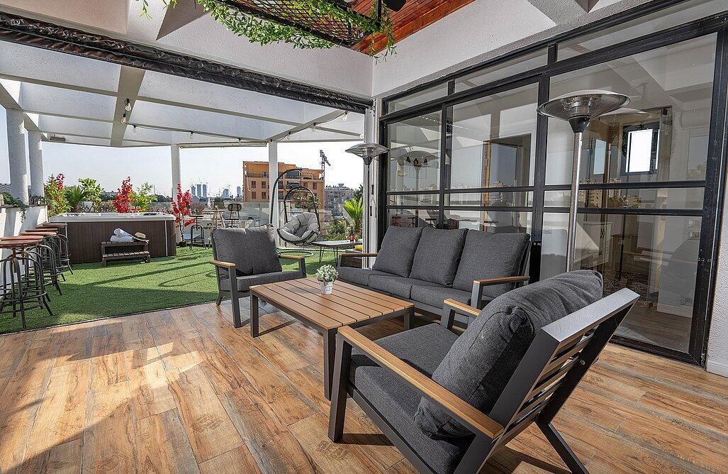 הפנטהאוז - אהבה בתל אביב | פרטיות מוחלטת ואירוח לפי שעה 147674