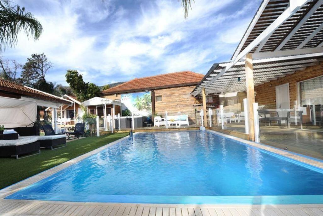 גלריה חיצונית - טרופי צימר ספא - 5 בקתות עץ בשזור - דירות VIP 113522