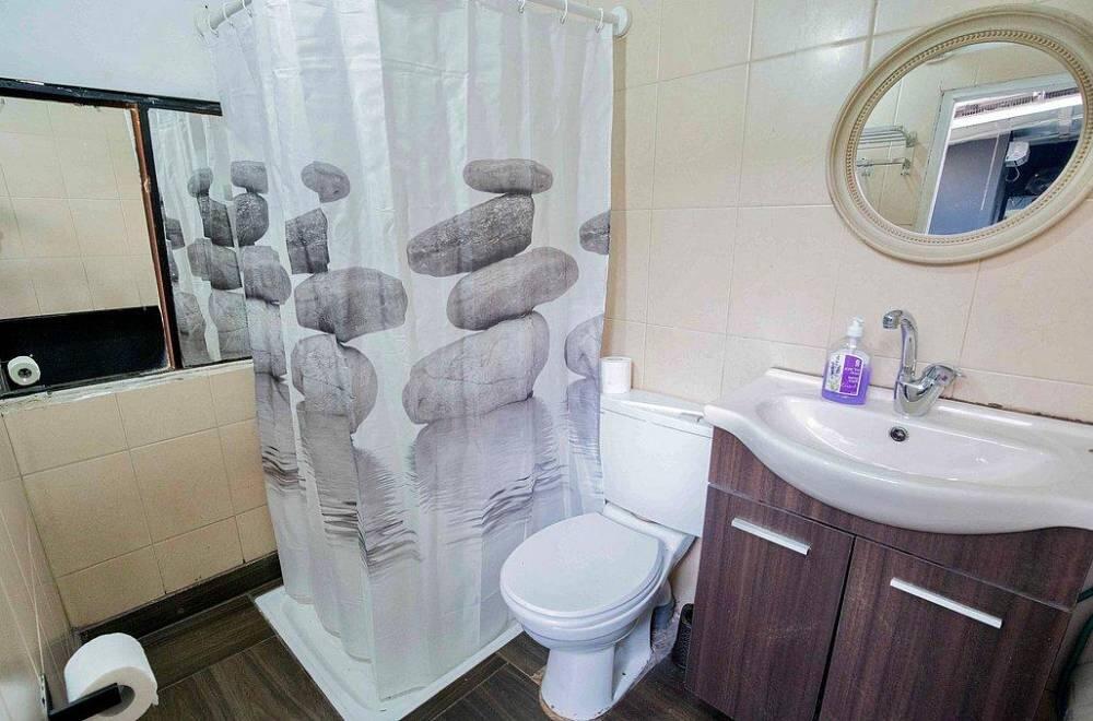 החדרים במתחם - וילה 117 - אירוח מפנק שעתי לזוגות 122081