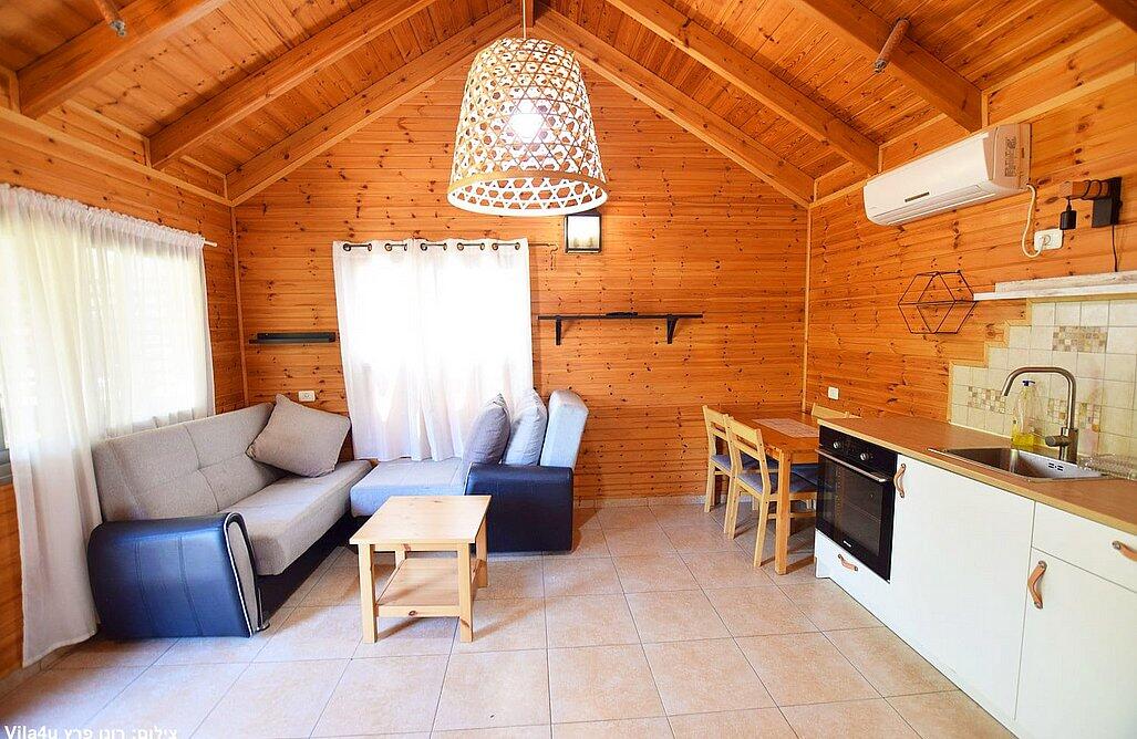 גלרית פנים - צימרים בין ההר לים | בקתות עץ דיסקרטיות | ג'קוזי לפי שעה 139860