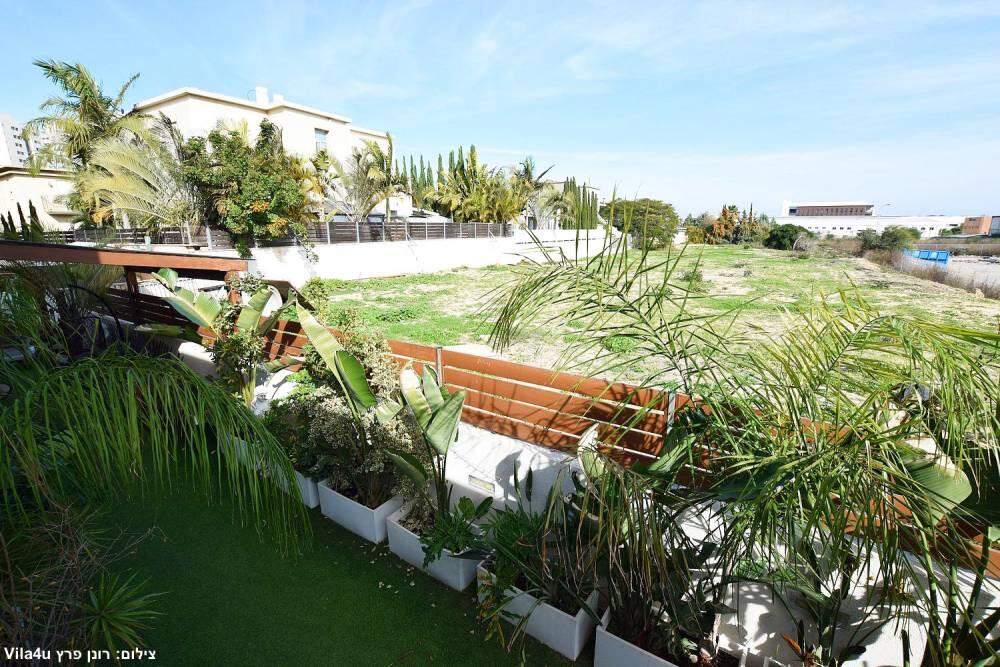 המתחם החיצוני - רוזה דרים - 4 סוויטות בקיסריה להשכרה לפי שעה 112847