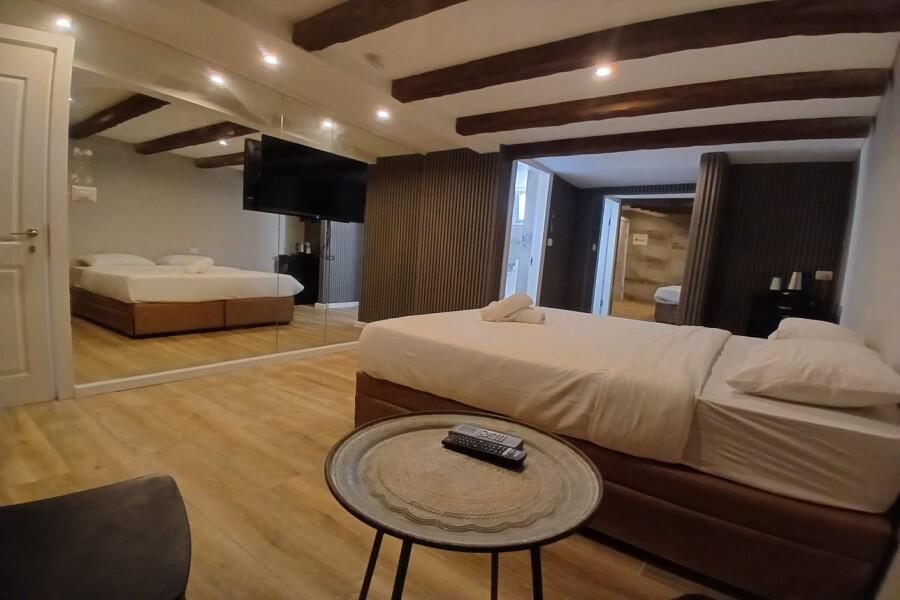 יחידות אירוח - כפר הים יחידות אירוח לפי שעה עם ג'קוזי על החוף 155416