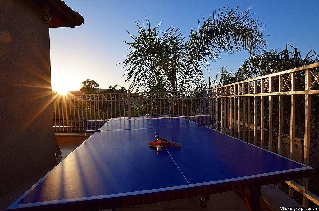 המתחם החיצוני - אהבה במושבה - צימרים דיסקרטיים 5 דקות מטבריה, כל צימר עם מיטה זוגית, ג'קוזי זוגי, פינות ישיבה ועוד... 69962