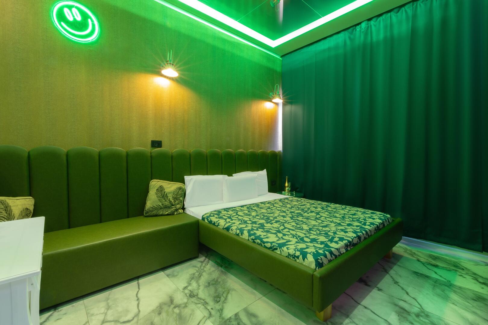 חדר 103 ארמלד - סוויטות גראף - סוויטות יוקרה לפי שעה בראשון לציון 100789