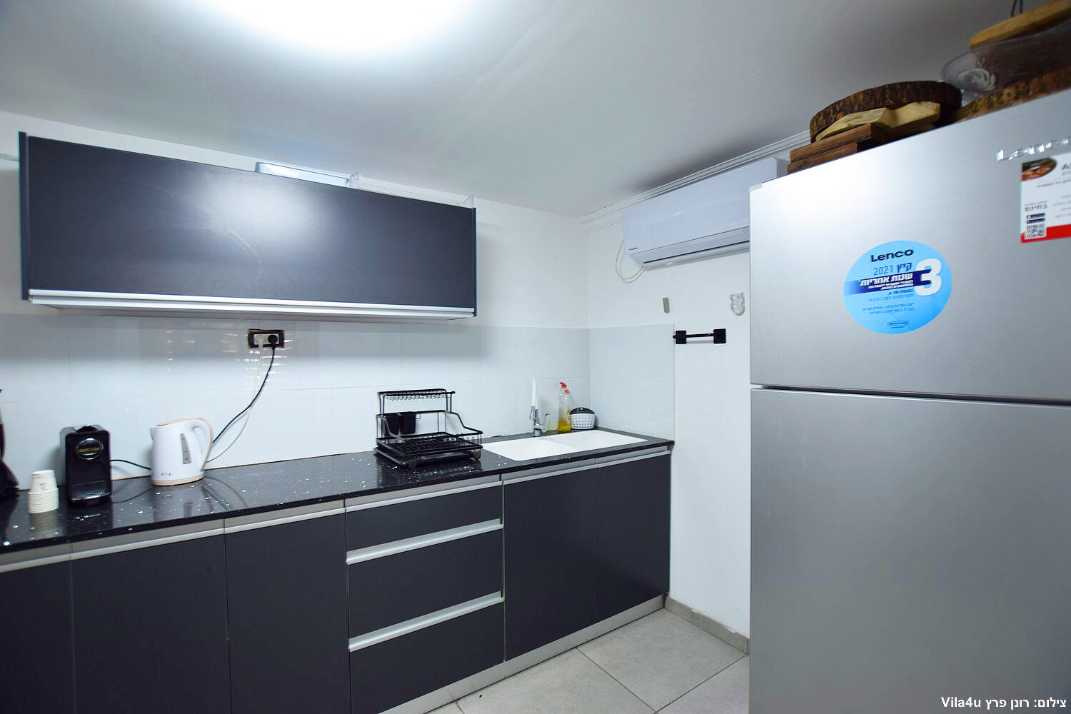 חצר המתחם - קסם בבוסתן - סוויטה בבוסתן הגליל - דירות VIP 41938