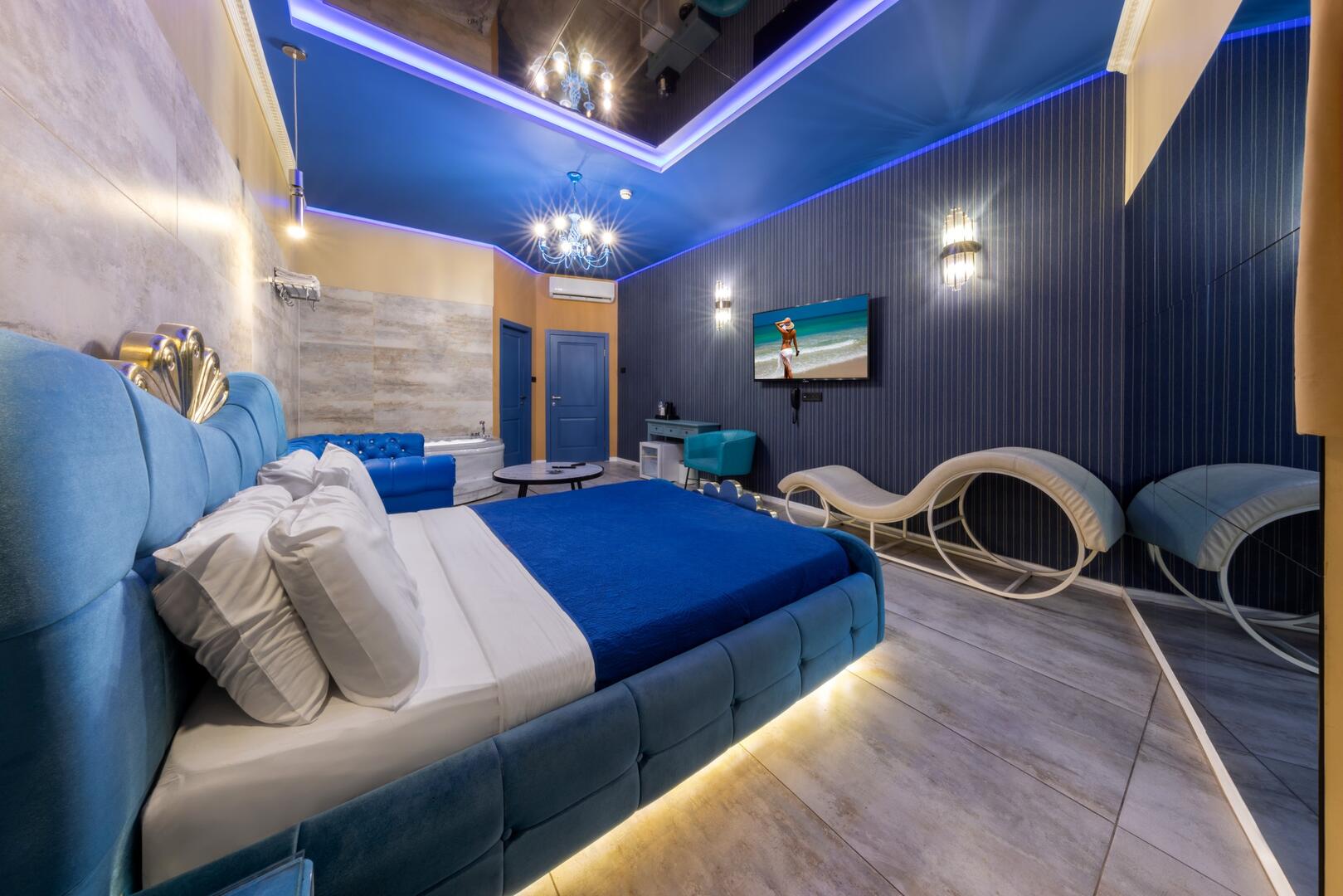 חדר 104 בלו טופז - סוויטות גראף - סוויטות יוקרה לפי שעה בראשון לציון 100792