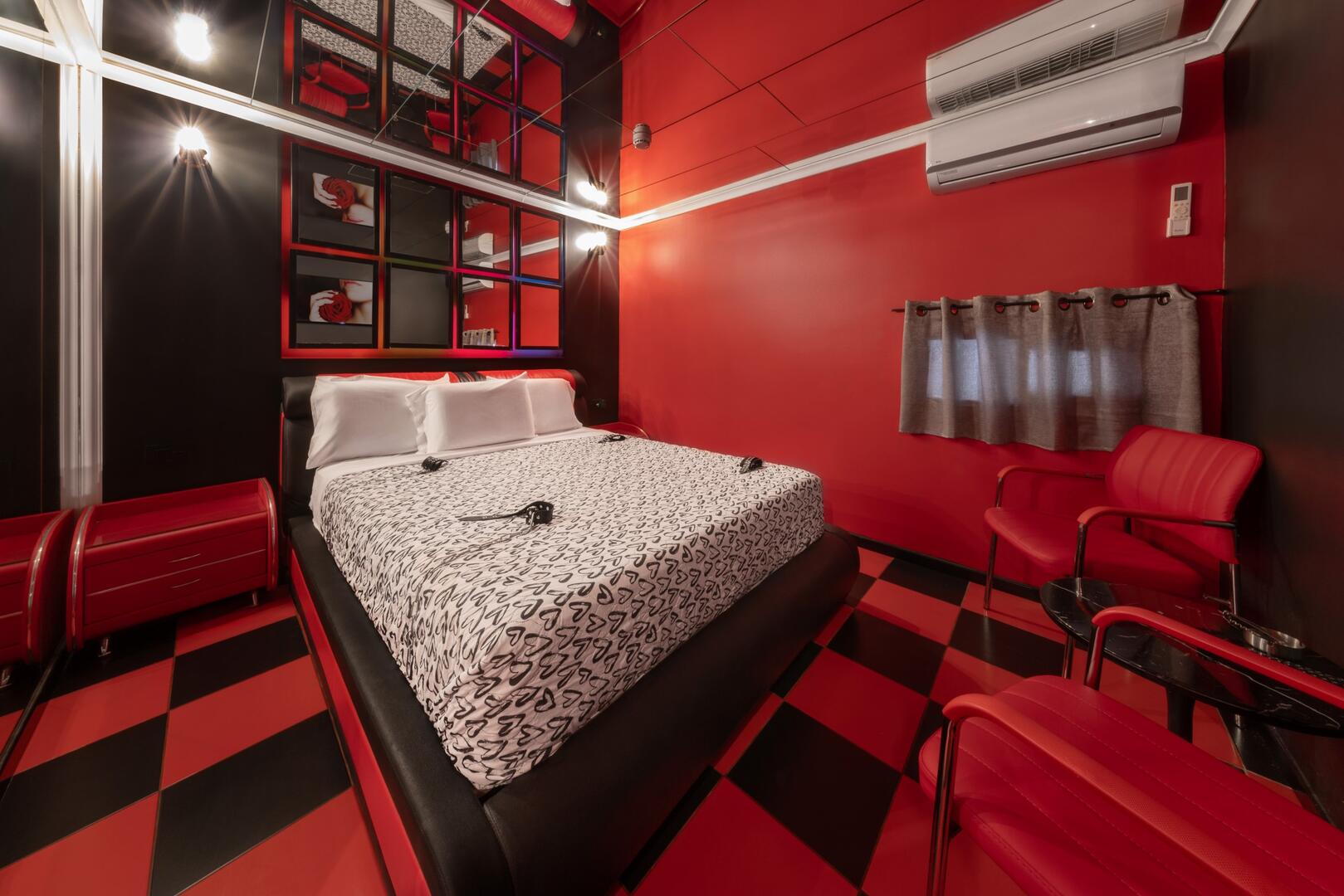 חדר 112 המראות - סוויטות גראף - סוויטות יוקרה לפי שעה בראשון לציון 100829