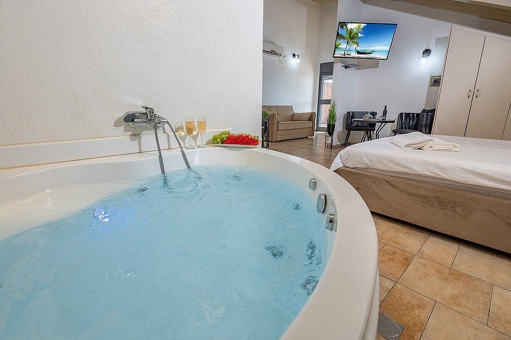 הסוויטות - סוויטות בוסתן האהבה בגליל - סוויטות רומנטיות לפי שעה 148245