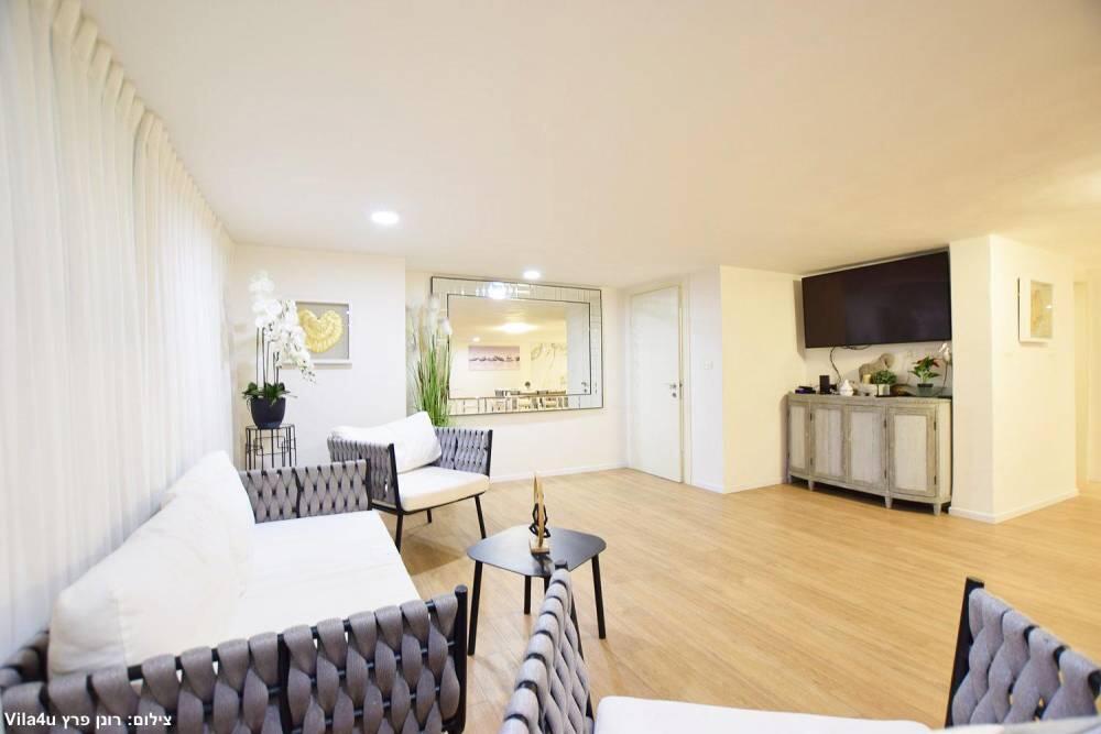 המתחם הפנימי - רוזה דרים - 4 סוויטות בקיסריה להשכרה לפי שעה 112855