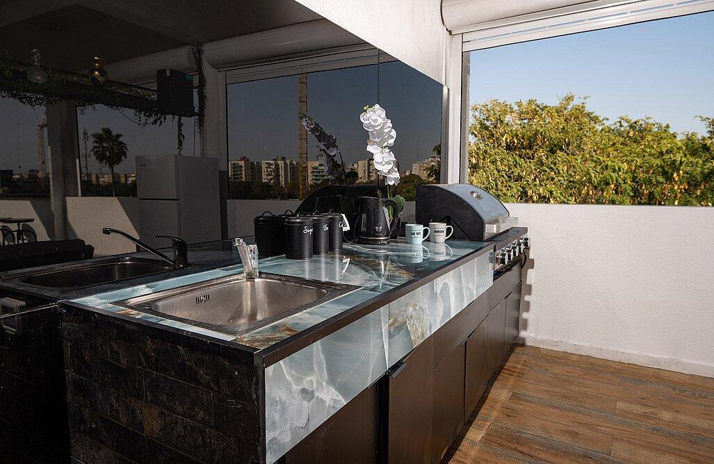 הפנטהאוז - אהבה בתל אביב | פרטיות מוחלטת ואירוח לפי שעה 147675