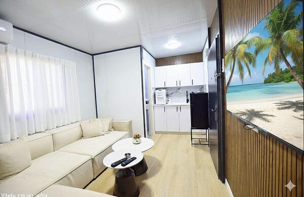 סוויטת בין עצי החורש